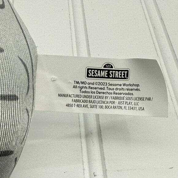 Sesame Street Oscar the Grouch Large 14 inch Soft Plush Stuffed Toy Licensed - Picture 3 of 3